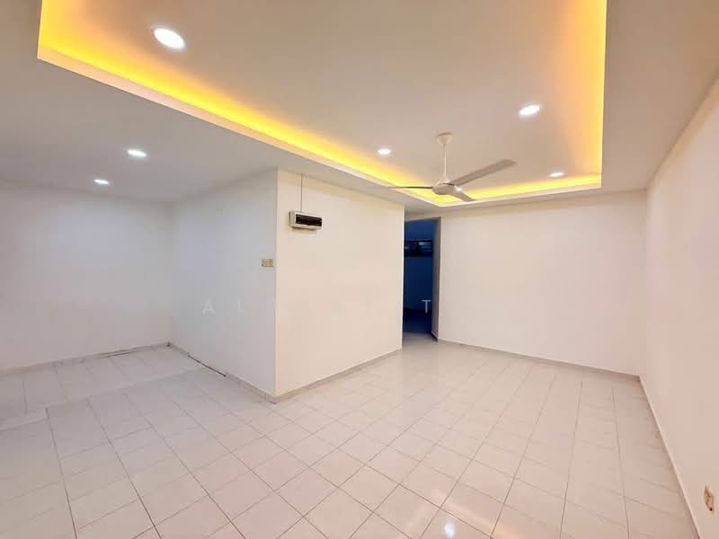 Rumah Teres untuk Dijual di Taman Kota Jaya (Kota Tinggi) - Albert Tey - Living Room - PropertyGuru.com.my