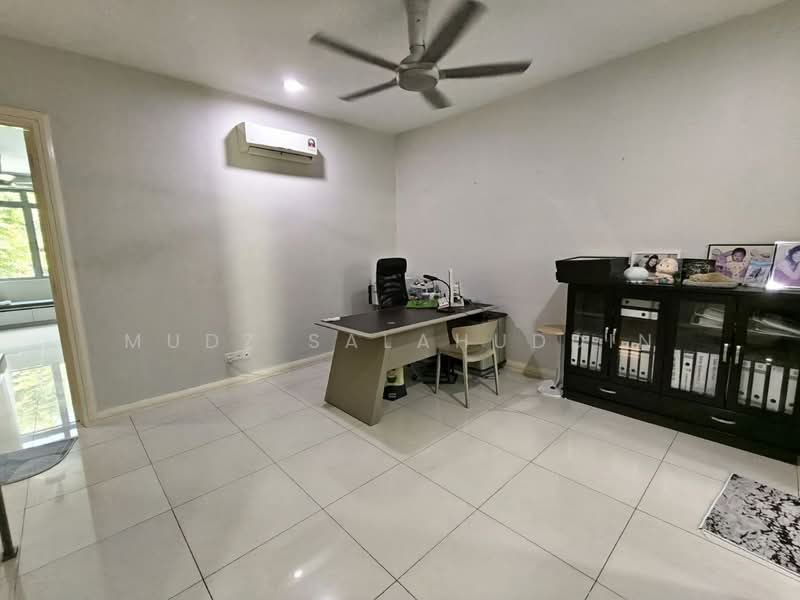 2-storey Terraced House for Sale in Setia Eco Glades (Cyberjaya) - Mudz Salahuddin - Study - PropertyGuru.com.my