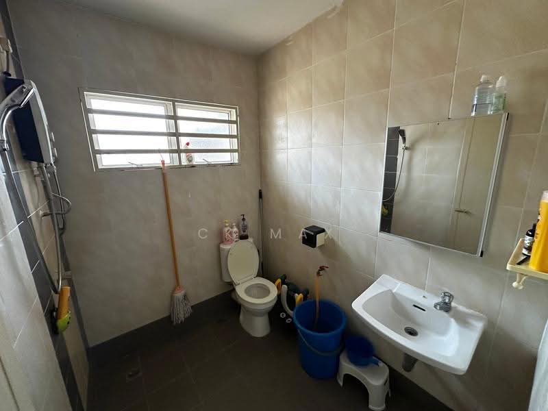 2-storey Terraced House for Sale in Taman Rapat Permai (Ipoh) - Ck Max - Bathroom - PropertyGuru.com.my