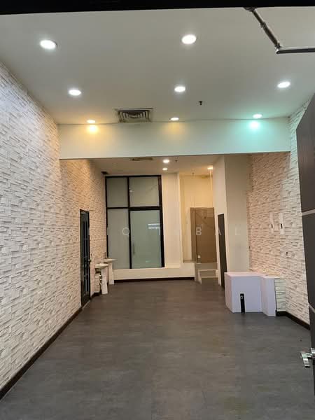 Kedai untuk Dijual di Seri Kembangan (Selangor) - Afiq Iqbal - Interior - PropertyGuru.com.my