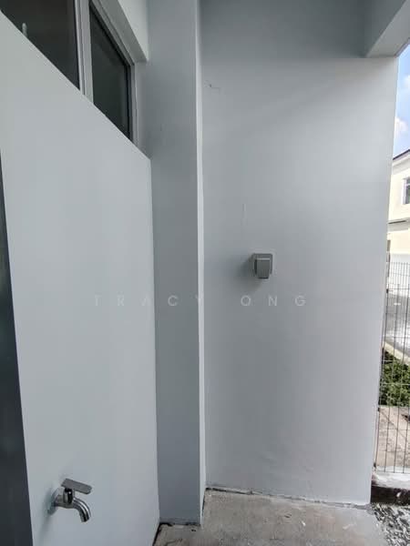 2-storey Terraced House for Rent in Bandar Dato Onn (Tebrau) - Tracy Ong - Exterior - PropertyGuru.com.my