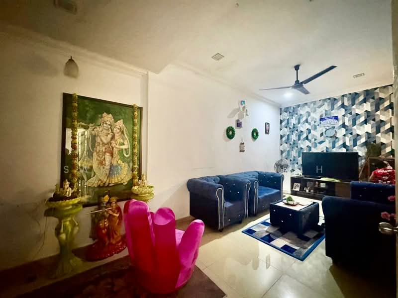 Rumah Teres 1 Tingkat untuk Dijual di Taman Sri Muda (Shah Alam) - Sariza Hartanah - Living Room - PropertyGuru.com.my