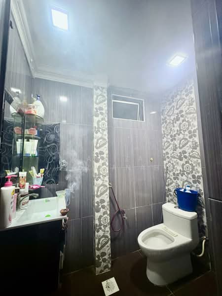 Rumah Teres 1 Tingkat untuk Dijual di Taman Sri Muda (Shah Alam) - Sariza Hartanah - Bathroom - PropertyGuru.com.my