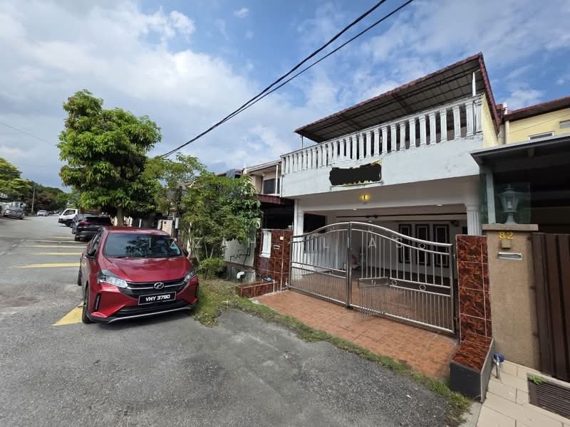 Rumah Teres 2 Tingkat untuk Dijual di Bandar Putra Permai (Seri Kembangan) - Izzah Alias - PropertyGuru.com.my