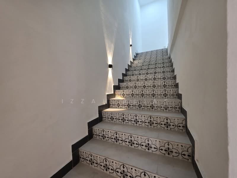 Rumah Teres 2 Tingkat untuk Dijual di Bandar Putra Permai (Seri Kembangan) - Izzah Alias - PropertyGuru.com.my