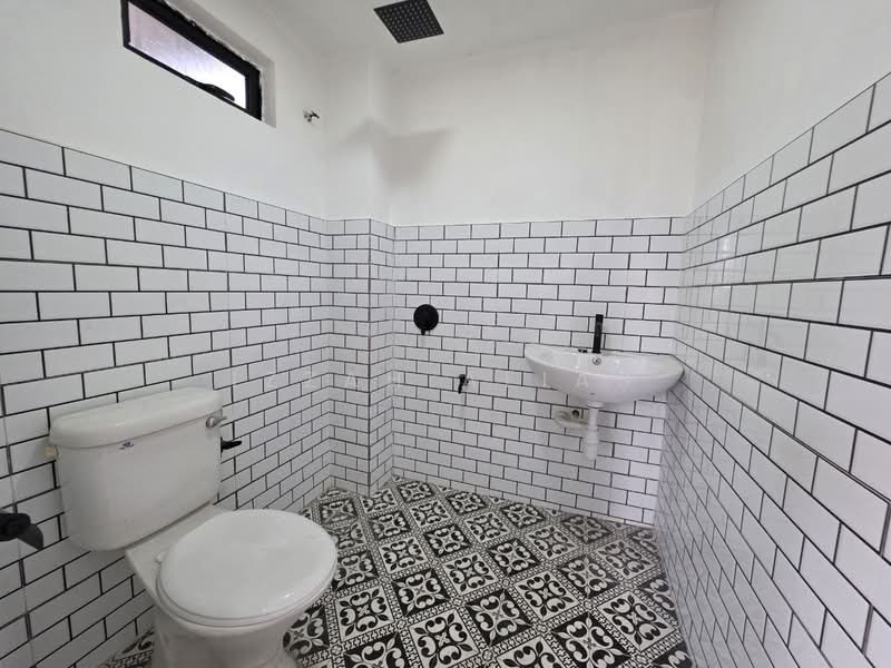 Rumah Teres 2 Tingkat untuk Dijual di Bandar Putra Permai (Seri Kembangan) - Izzah Alias - PropertyGuru.com.my