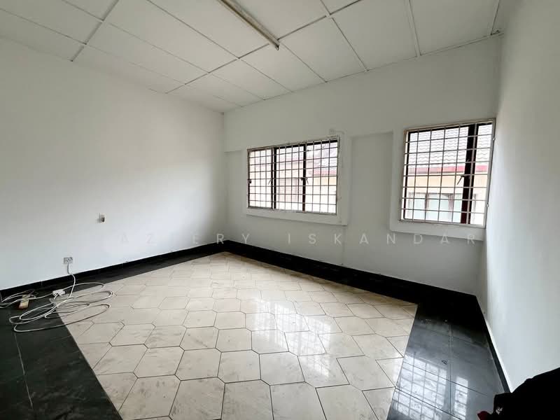 Shop / Office for Sale in Ukay Perdana (Ulu Kelang) - Shaziery Iskandar - Interior - PropertyGuru.com.my
