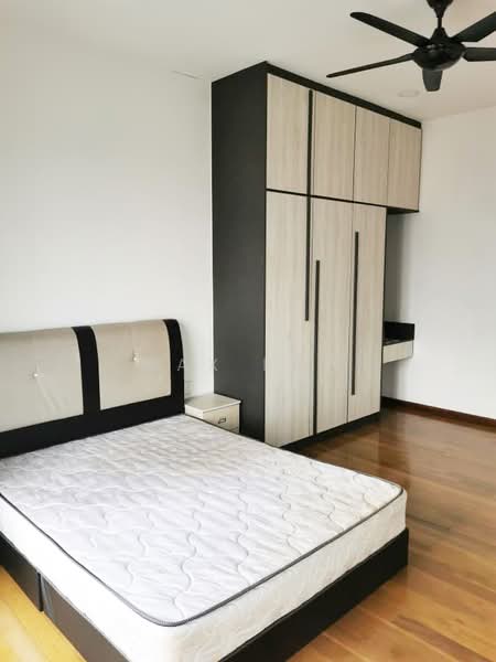 Condominium for Sale at Sky Condominium (Skyz Residence) - Max Low - Bedroom - PropertyGuru.com.my