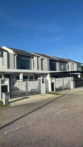 2-storey Terraced House for Sale in Taman Austin Duta (Tebrau) - Shieh Long Chen - Exterior - PropertyGuru.com.my
