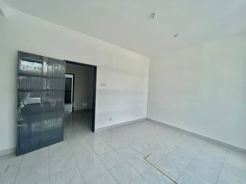 2-storey Terraced House for Sale in Taman Austin Duta (Tebrau) - Shieh Long Chen - Interior - PropertyGuru.com.my