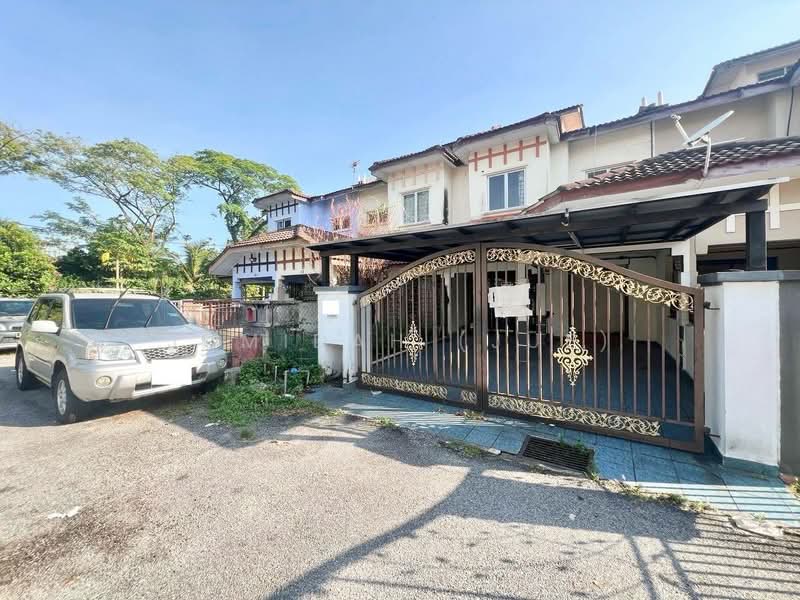 Rumah Teres 2 Tingkat untuk Dijual di Saujana Utama (Selangor) - JUMIDAH (JUE) - Exterior - PropertyGuru.com.my