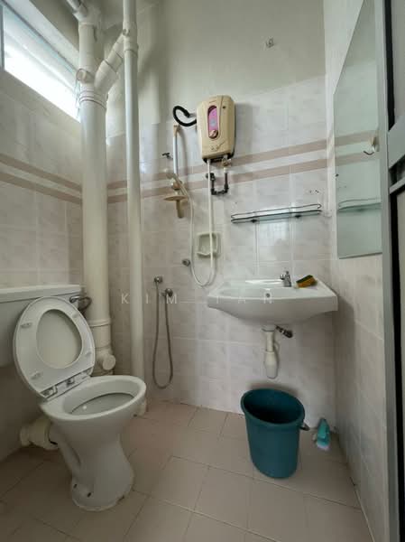 Pangsapuri untuk Disewa di Desa Permai Indah Apartment - Kim Tan - PropertyGuru.com.my