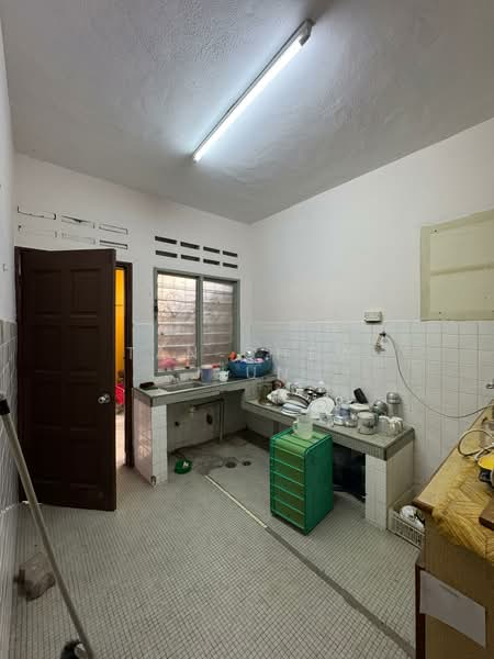 2-storey Terraced House for Sale in Taman Cheras (Cheras) - Tan Chew Jiun - Kitchen - PropertyGuru.com.my