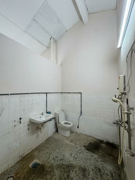 2-storey Terraced House for Sale in Taman Cheras (Cheras) - Tan Chew Jiun - Bathroom - PropertyGuru.com.my