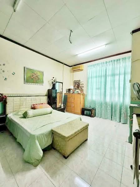 2-storey Terraced House for Sale in Taman Mutiara Rini (Skudai) - Azlan Ismail aiproperty - Bedroom - PropertyGuru.com.my