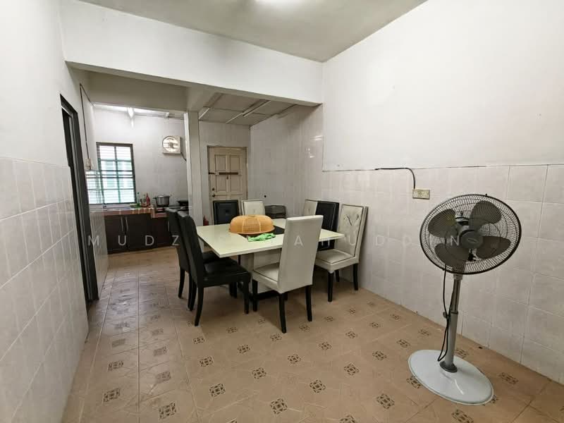 Rumah Teres 2 Tingkat untuk Dijual di Bandar Mahkota Cheras (Cheras) - Mudz Salahuddin - Dining Room - PropertyGuru.com.my