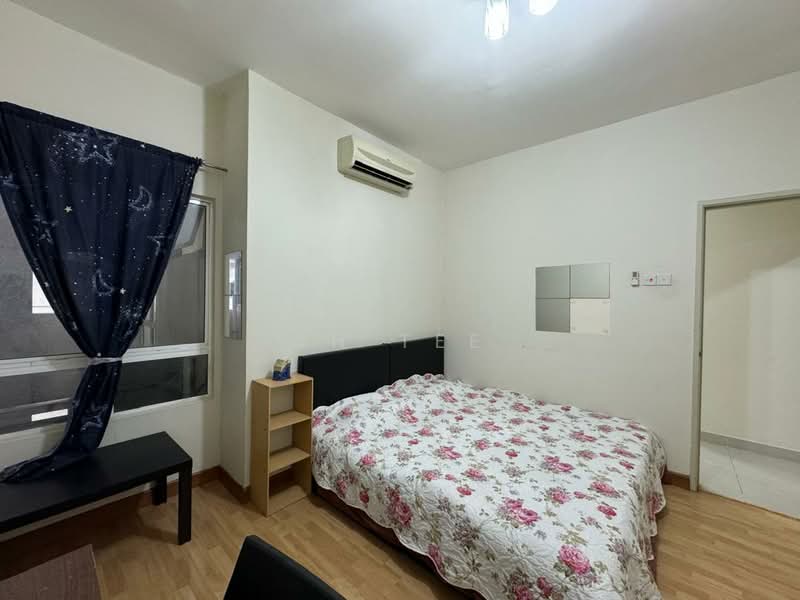 Kondominium untuk Disewa di Cova Suites - JH Tee - Bedroom - PropertyGuru.com.my