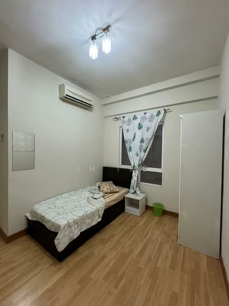 Kondominium untuk Disewa di Cova Suites - JH Tee - Bedroom - PropertyGuru.com.my
