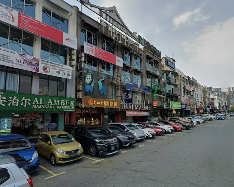 Shop for Rent in Bandar Puteri Puchong (Puchong) - Vincent Lee - Exterior - PropertyGuru.com.my