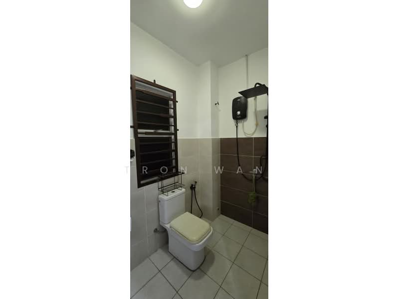 Rumah Teres 2 Tingkat untuk Disewa di Sepang (Selangor) - Tron Wan - Bathroom - PropertyGuru.com.my