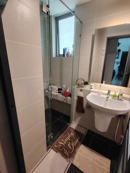 Service Residence for Sale at Suasana Bukit Ceylon / Raja Chulan Residences - Richard Woon - Bathroom - PropertyGuru.com.my