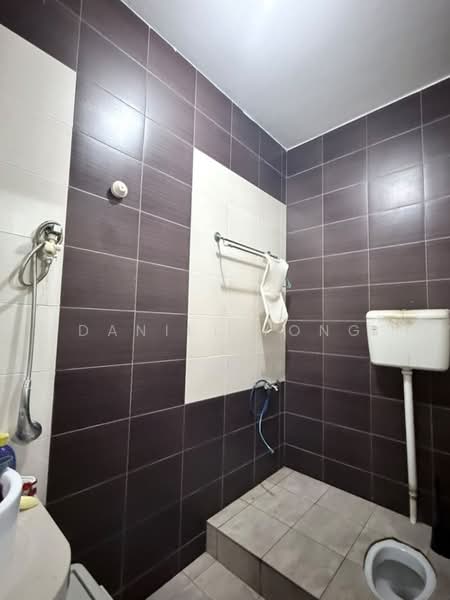 2-storey Terraced House for Sale in Taman Nusantara (Iskandar Puteri (Nusajaya)) - Daniel Yong - Bathroom - PropertyGuru.com.my