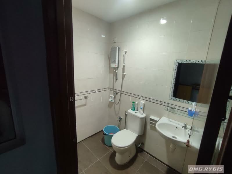 Terraced House for Sale in Bandar Puteri Klang (Klang) - Rylin Tan - Bathroom - PropertyGuru.com.my