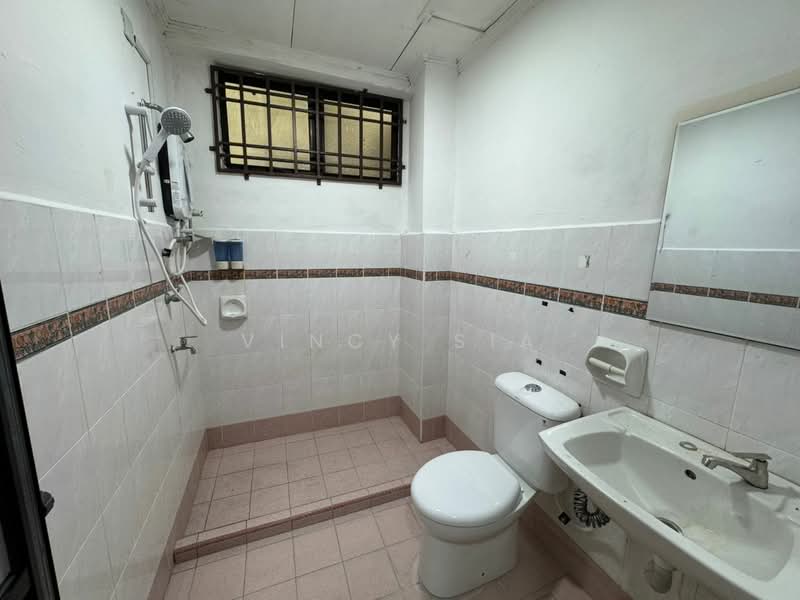 Condominium for Sale at Skudai Villa - Vincy Sia - Bathroom - PropertyGuru.com.my