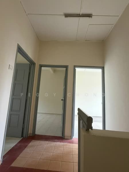 2-storey Terraced House for Rent in Taman Subang Impian (Shah Alam) - Peggy Chong - Corridor - PropertyGuru.com.my