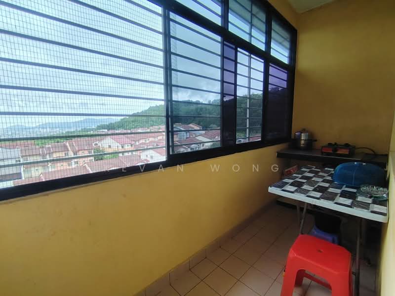 Terraced House for Sale in Taman Bukit Permata (Selayang) - Kevan Wong - Balcony - PropertyGuru.com.my