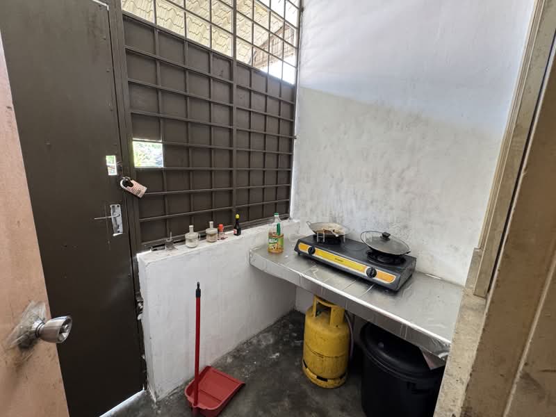 1.5-storey Terraced House for Sale in Taman Molek (Johor Bahru) - Joey Chin - PropertyGuru.com.my