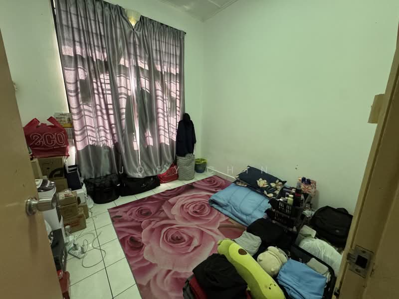 1.5-storey Terraced House for Sale in Taman Molek (Johor Bahru) - Joey Chin - PropertyGuru.com.my