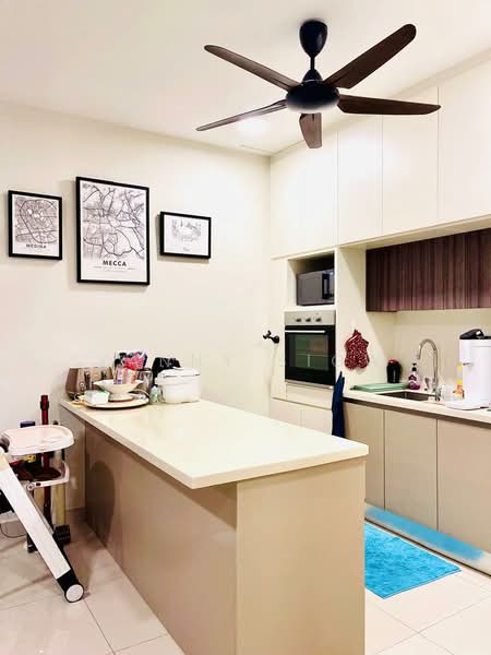 Servis Apartment untuk Dijual di Henna Residence  @ The Quartz WM - Yanny Siow - Kitchen - PropertyGuru.com.my