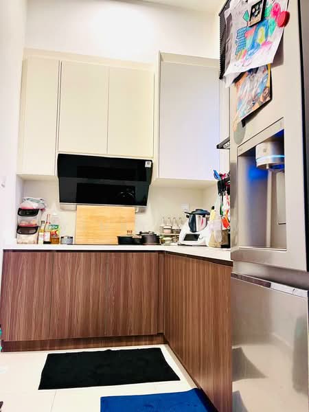 Servis Apartment untuk Dijual di Henna Residence  @ The Quartz WM - Yanny Siow - Kitchen - PropertyGuru.com.my