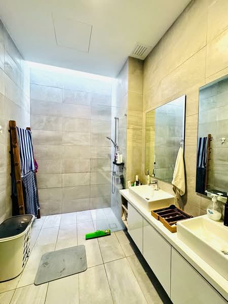 Servis Apartment untuk Dijual di Henna Residence  @ The Quartz WM - Yanny Siow - Bathroom - PropertyGuru.com.my