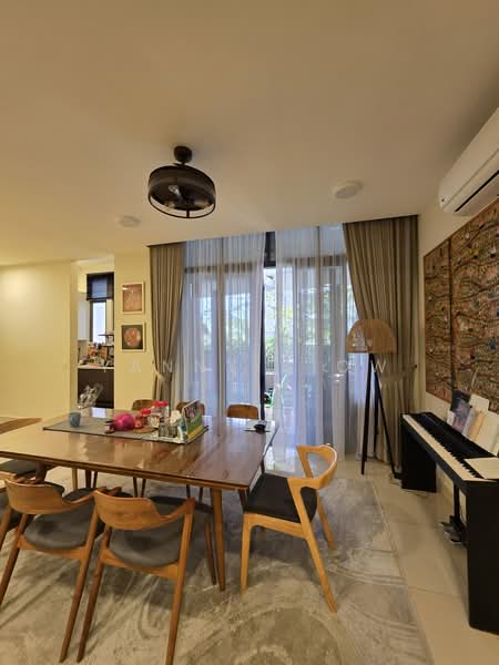 Servis Apartment untuk Dijual di Henna Residence  @ The Quartz WM - Yanny Siow - Dining Room - PropertyGuru.com.my