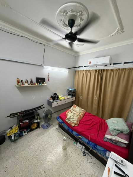 1-storey Terraced House for Sale in Taman Perling (Perling) - Vincy Sia - Bedroom - PropertyGuru.com.my