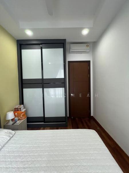 Condominium for Rent at Queens Residences Q1 @ Queens Waterfront - Eric Cheah - PropertyGuru.com.my