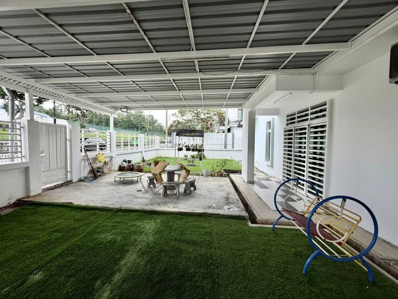 Rumah Teres 2 Tingkat untuk Dijual di Taman Bukit Dahlia (Pasir Gudang) - Azlan Ismail aiproperty - Exterior - PropertyGuru.com.my