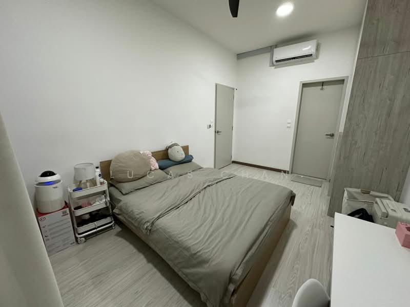 Service Residence for Sale at M Oscar - Lucas Chan - Bedroom - PropertyGuru.com.my