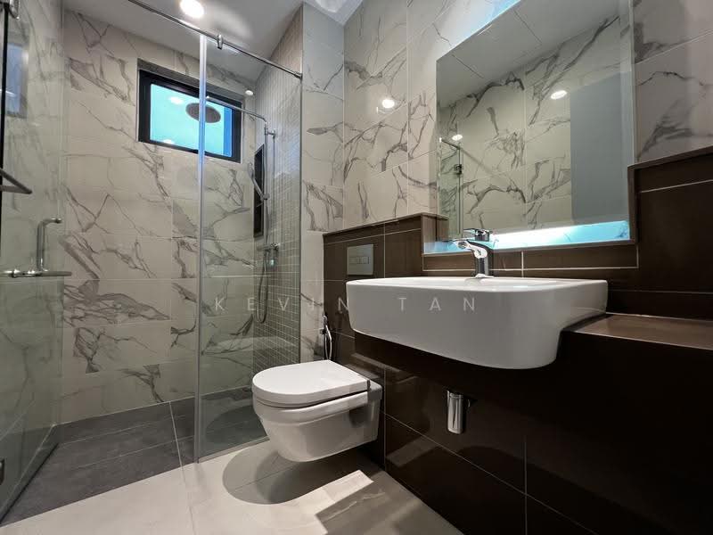 Kediaman Servis untuk Dijual di Residensi 38 Bangsar - Kevin Tan - Bathroom - PropertyGuru.com.my