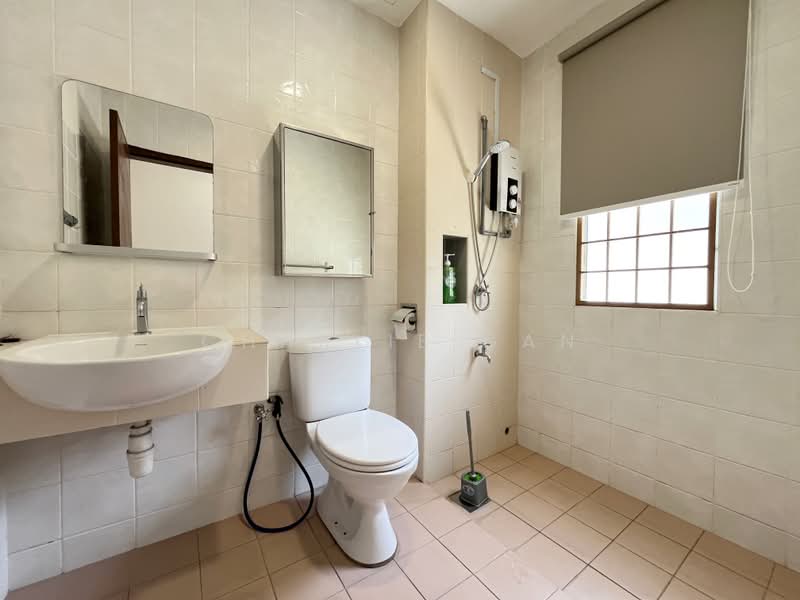 Rumah Bandar untuk Disewa di Kota Kemuning (Shah Alam) - Charlie Gan - PropertyGuru.com.my