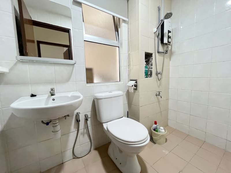 Rumah Bandar untuk Disewa di Kota Kemuning (Shah Alam) - Charlie Gan - PropertyGuru.com.my