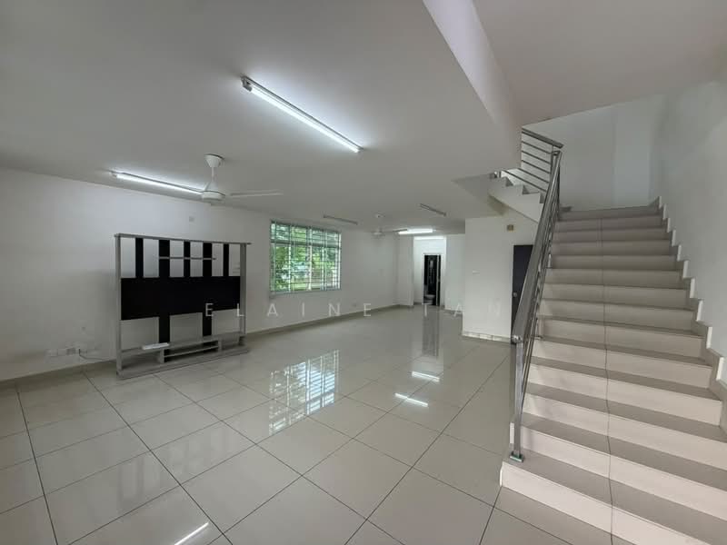 2-storey Terraced House for Sale in Johor Bahru (Johor) - Elaine Tan - Living Room - PropertyGuru.com.my