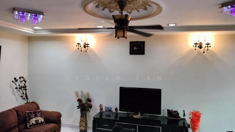 2-storey Terraced House for Sale in Bandar Bukit Tinggi 2 (Klang) - Ridian Tan - Living Room - PropertyGuru.com.my