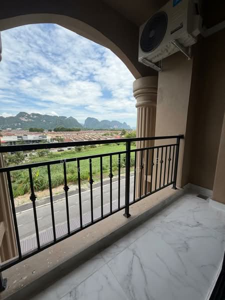 Kondominium untuk Disewa di Palazzo - Michelle Cheng - Balcony - PropertyGuru.com.my