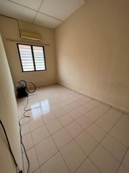 Rumah Teres 2 Tingkat untuk Dijual di Taman Lahat Baru (Lahat) - Sam . - Interior - PropertyGuru.com.my