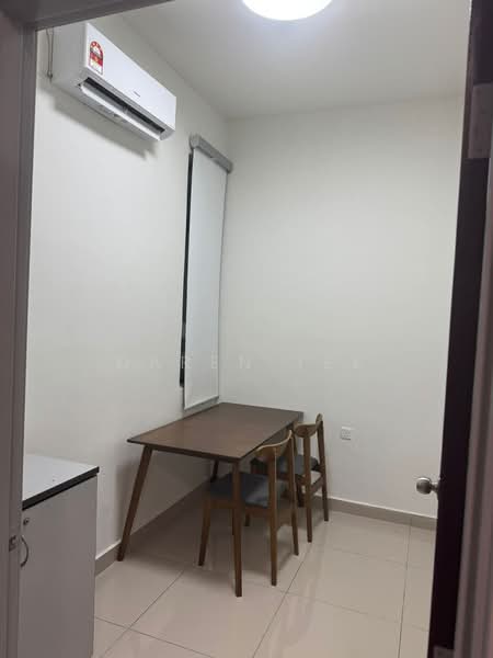 Condominium for Rent at KSL Residence 2 @ Kangkar Tebrau - Daren Tee - Dining Room - PropertyGuru.com.my