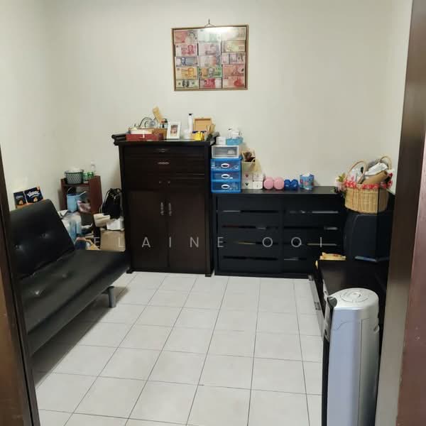 Kondominium untuk Dijual di Greenlane Park - Elaine Ooi - Living Room - PropertyGuru.com.my