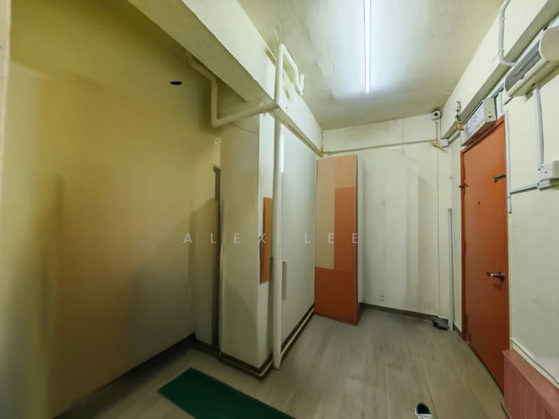 Shop / Office for Sale in Bukit Sentosa (Rawang) - Alex Lee - Entrance - PropertyGuru.com.my
